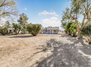 12520 E Avenue V10, Pearblossom, CA 93553