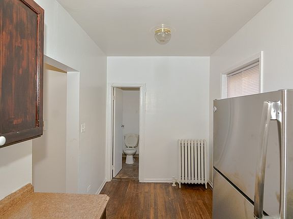 5th image of 933 W Sunnyside Ave #S4