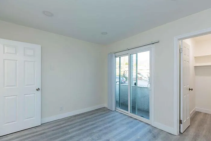 2615 Lake Ave #1 — Photo 11