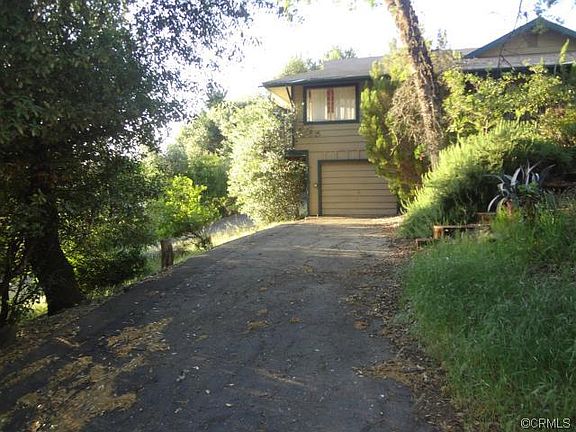 2nd image of 6996 Laurel Del Dr