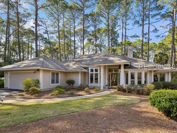 2 Hummingbird Ct, Hilton Head Island, SC 29926