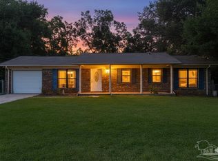 1422 Starlight Dr, Cantonment, FL 32533
