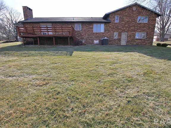 3rd image of 111 Knollaire Dr