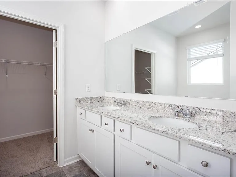 61 Grove Springs Ct — Photo 17