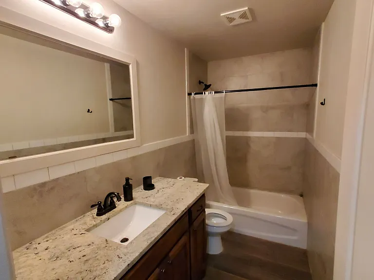 37 W Thatcher St — Photo 12