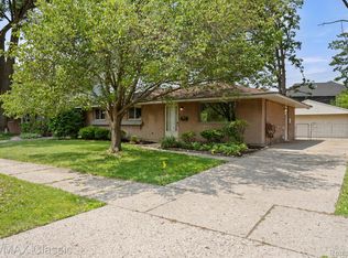 35851 Thames St, Westland, MI 48186