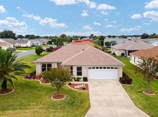 1902 Augustine Dr, The Villages, FL 32159