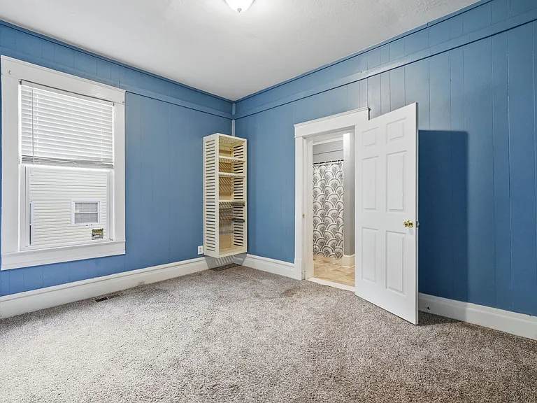 118 Wilson Ave — Photo 9