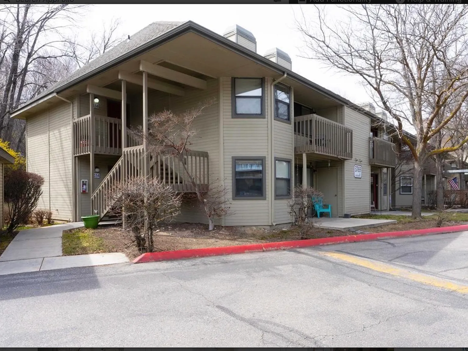 2 bed, 1067 sqft, $1,900 — Photo 1