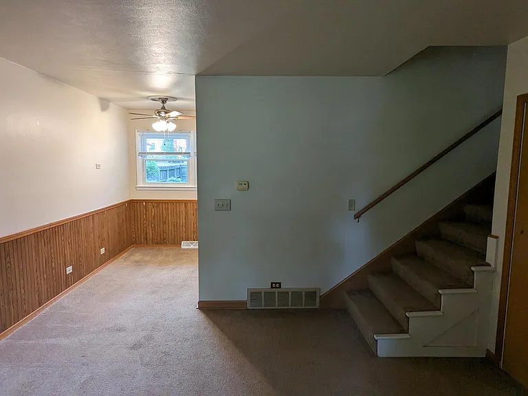 1816 Walnut St — Photo 4