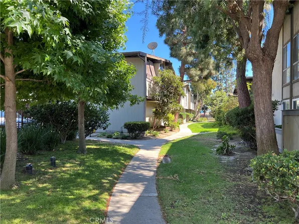 832 Coriander Dr Unit D, Torrance, CA 90502