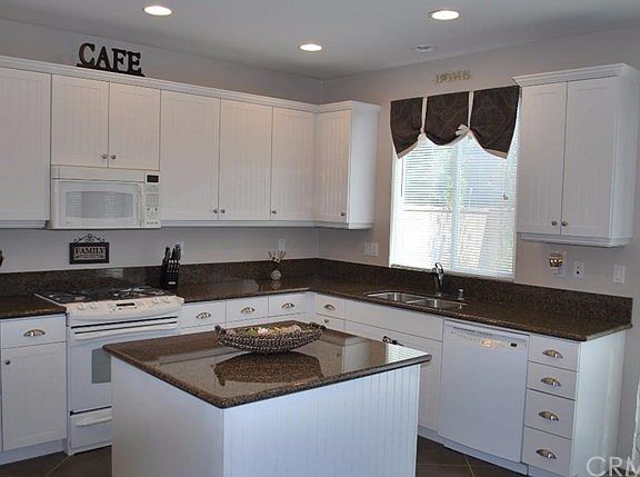 5th image of 35826 Bobcat Way