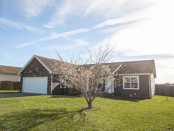 2nd image of 1009 McCormick Xing