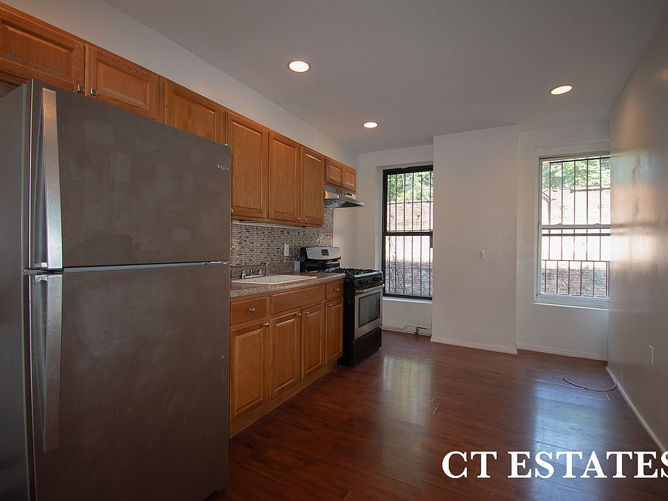 1st image of 577 Saint Johns Pl APT 1L