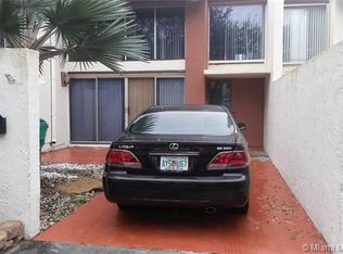 10446 SW 76th St, Miami, FL 33173