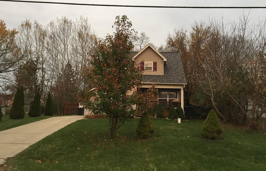 1st image of 8020 Leadley Ave