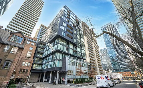 17 Dundonald St #403 Photo 1