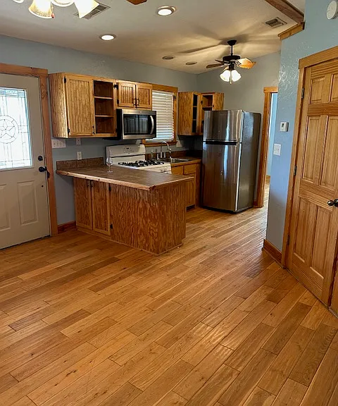 2050 Tenney Creek Rd — Photo 6