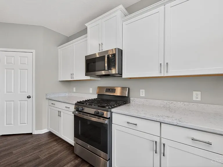 5559 Eagle Ct — Photo 16