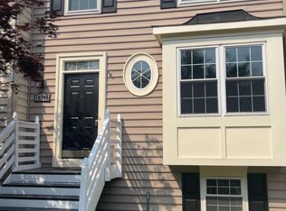 10203 Calypso Dr, Manassas, VA 20110