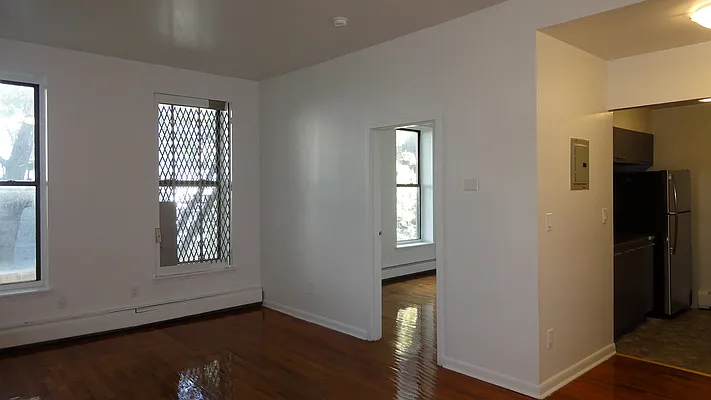 Rented by RC REAL ESTATE OF NEW YORK | media 28