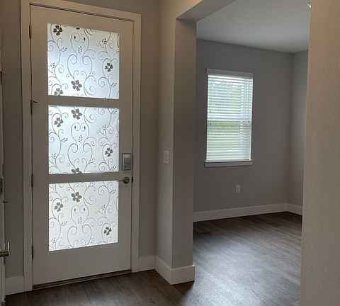 5th image of 34 Burroughs Dr