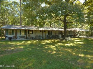 1055 Summer Oak, Summit, MS 39666