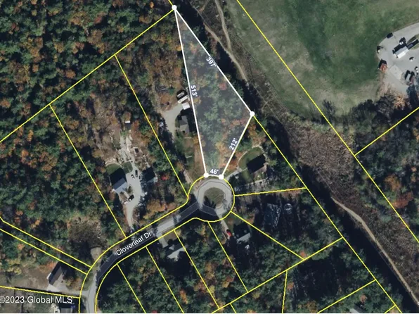 50 Cloverleaf Drive, Warrensburg, NY 12885