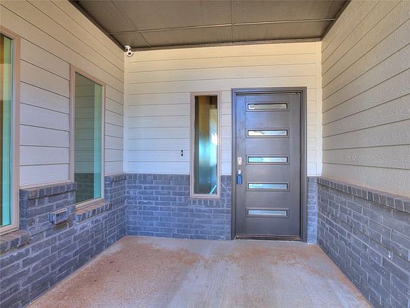 5th image of 9124 Arman Dr