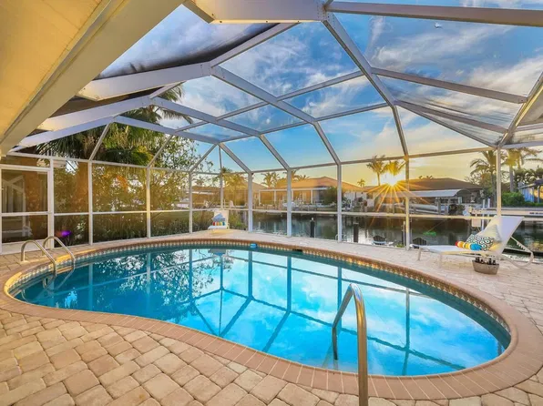 430 Driftwood Ct, Marco Island, FL 34145