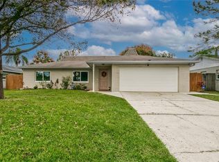 628 Barkfield St, Brandon, FL 33511