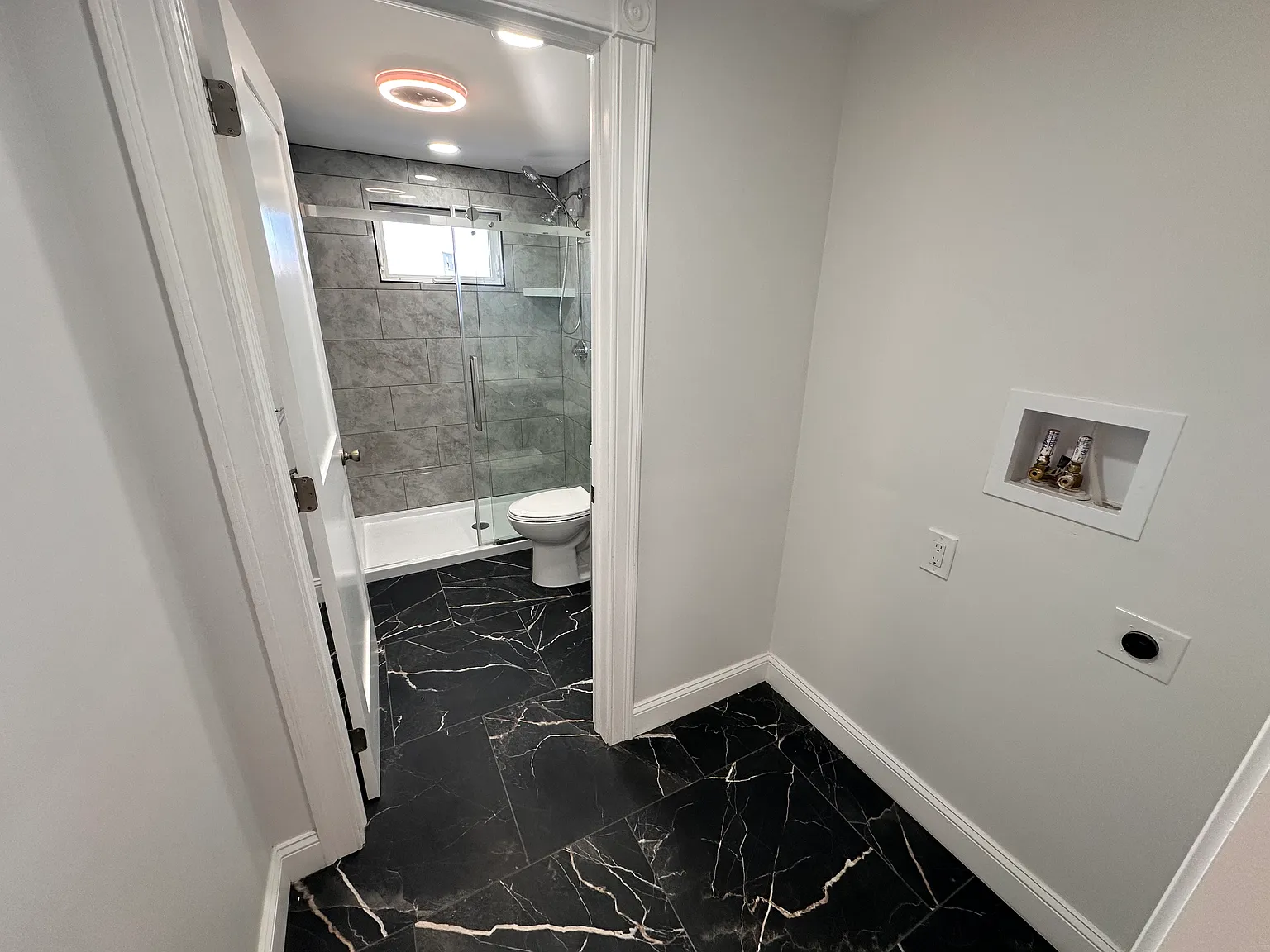535 Washington Ave — Photo 4