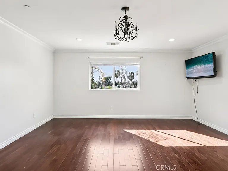 7659 Coldwater Canyon Ct — Photo 38