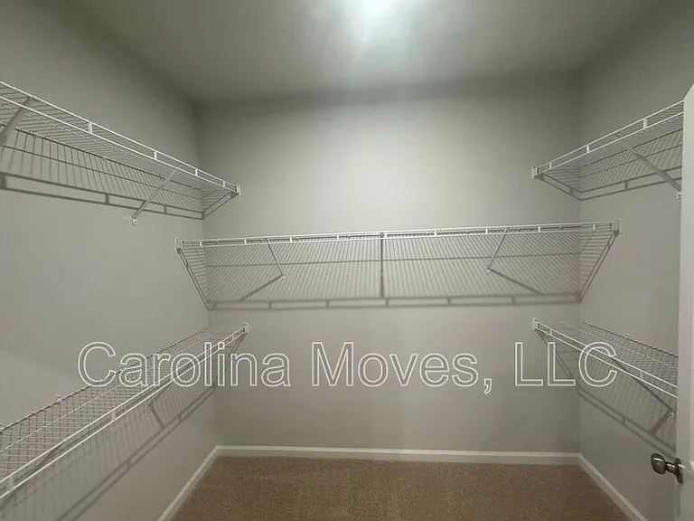 409 Mariene Dr — Photo 14