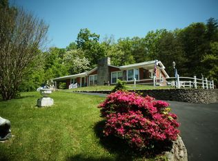 8009 Arnoldtown Rd, Louisville, KY 40214