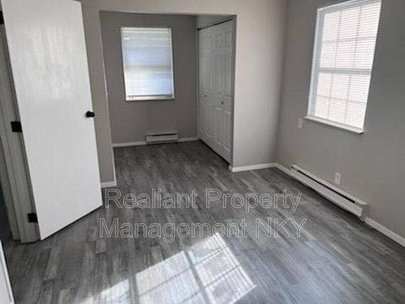 3rd image of 6 Willow St Unit 7