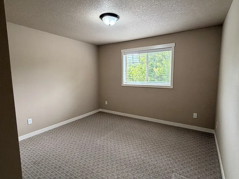 7207 Spencer Ave NE #1 — Photo 27