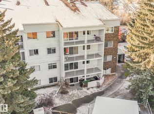 Aspen Garden Estates, Edmonton, AB T6J 4A9