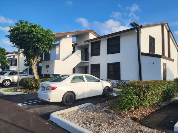 217 Lake Pointe Dr APT 107, Fort Lauderdale, FL 33309