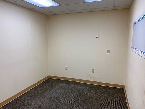 5th image of 410 University Pkwy Suite 2320