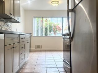 3820 Park Blvd #10, Palo Alto, CA 94306