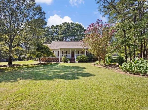 302 Meadow Rd, Russellville, AR 72802