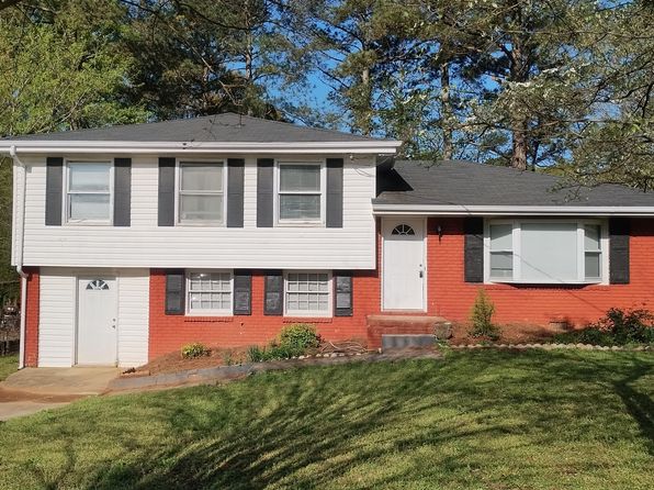 6521 King William Dr, Morrow, GA 30260