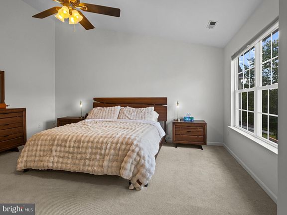 4th image of 3803 Hayward Ct