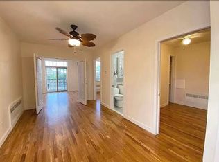 230 Broadway #4F, Brooklyn, NY 11211