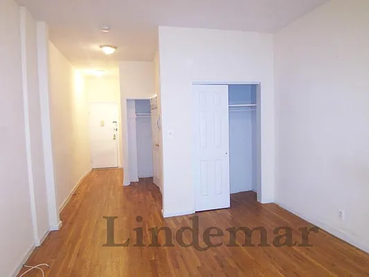 Rented by Lindemar LLC | media 17