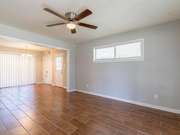 4th image of 50 Hillbrook Dr