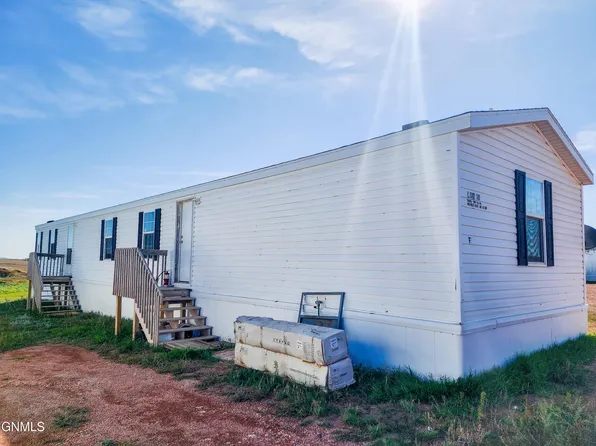 12772 32nd St NW, Watford City, ND 58854