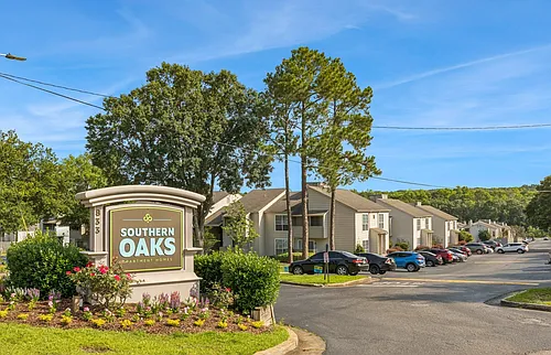 Southern Oaks Photo 1
