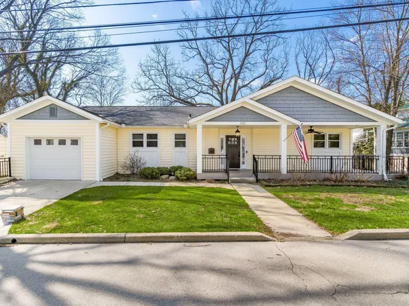 125 W Elm St, Granville, OH 43023